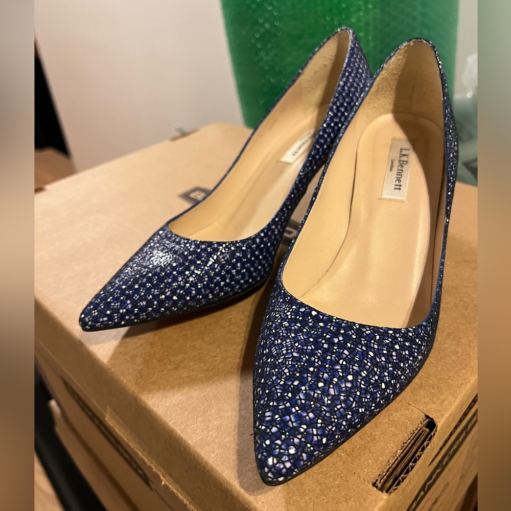 Like new heels